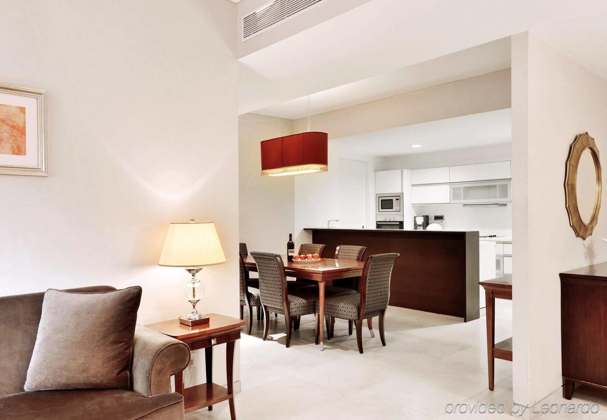 Marriott Suites Пюн Екстериор снимка